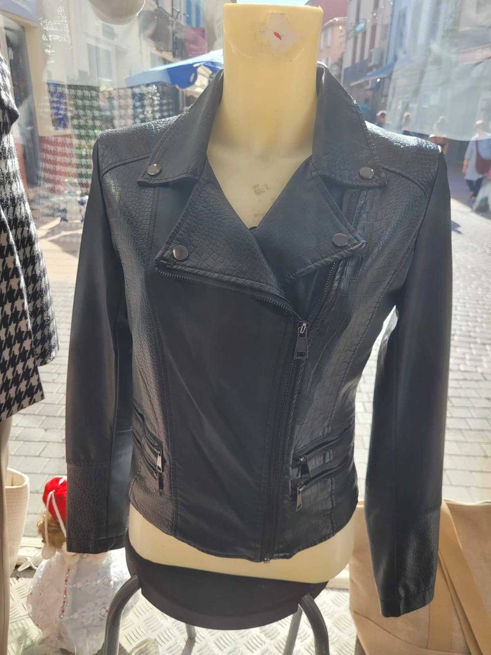 VET 4 VESTE CUIR